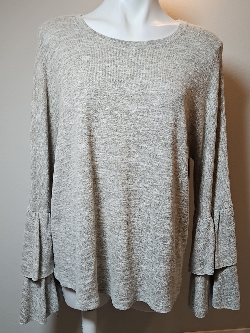 Umgee Large Light Gray Layered Bell Sleeve Top